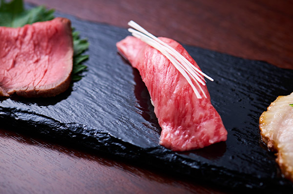 肉寿司
